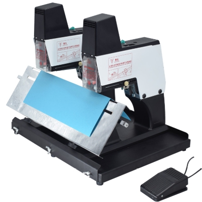 เครื่องเย็บกระดาษกลางเล่มไฟฟ้าคู่ ST-105G