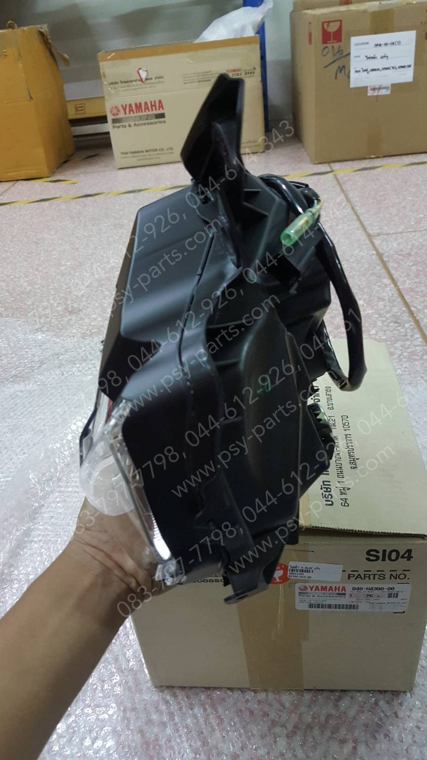 ไฟหน้า M/SLAZ แท้ๆ B48-H4300-00 (LED)