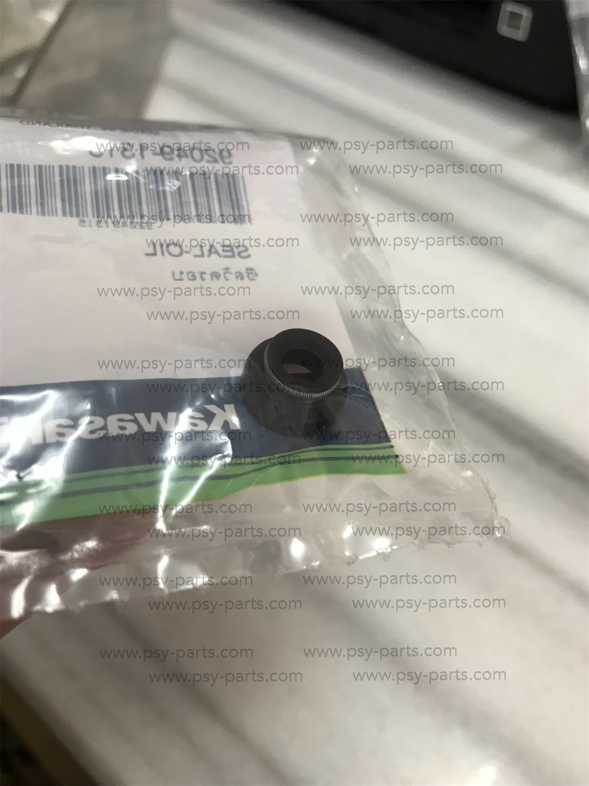 ซีลแกนวัดรอบ KR 150 แท้ๆ 92049-1315