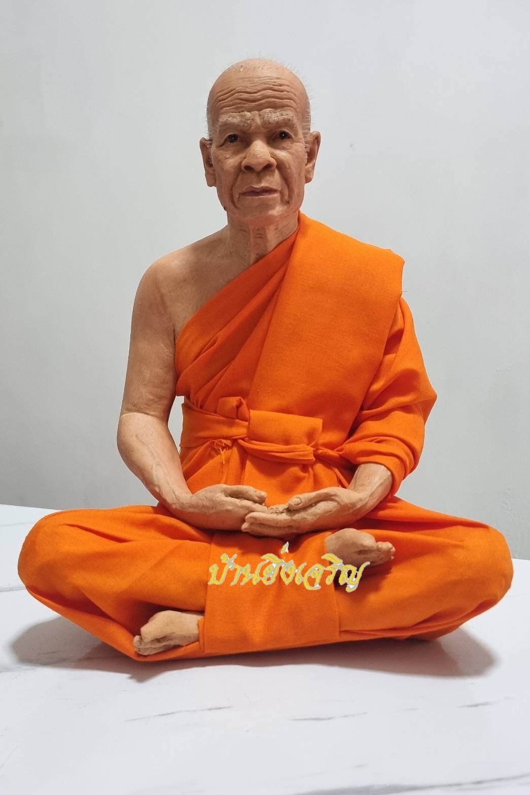 หลวงพ่อสด 9นิ้ว