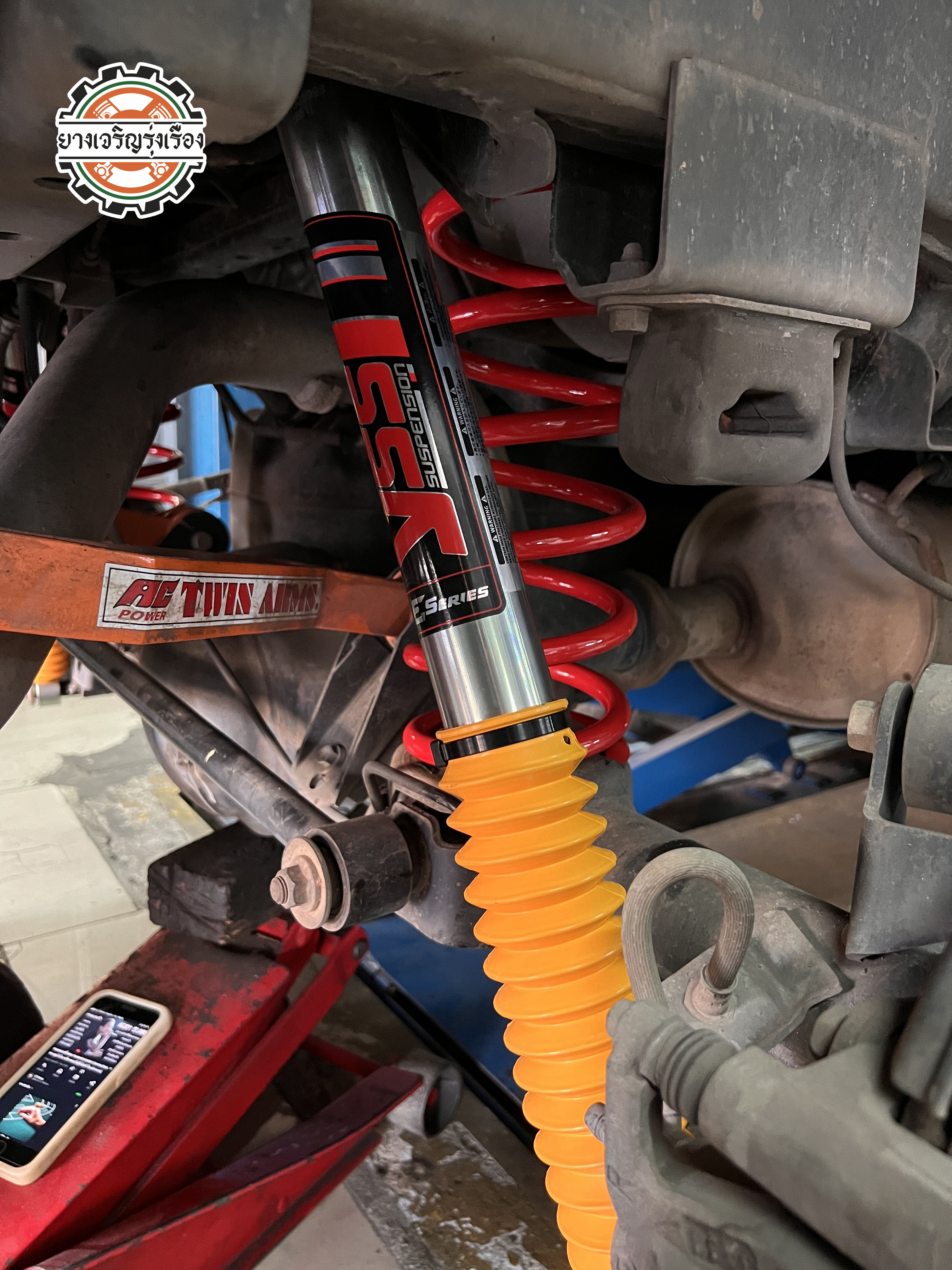 ISUZU MU-X อัพเกรดโช้คอัพ YSS E SERIES พร้อมเพิ่ม Yss spring performance เพิ่มความกระชับขับสนุกขึ้น [+] โช้คอัพ YSS E SERIES ทั้งชุด หลัง [+] SPRING YSS SPROT SERIES ทั้งชุด หลัง 🔩พร้อมบริการติดตั้ง + Set up ให้เหมาะกับยาง 🔩 ขับสนุกด้วยบริการ ตั้งศูนย์ละเอียดให้เหมาะกับการใช้งานและลักษณะของช่วงล่าง 𝙊𝙪𝙧 𝙎𝙚𝙧𝙫𝙞𝙘𝙚 บริการทางร้าน เรารับทำอะไรบ้าง 🔧 ติดตั้งยางแบบไร้รอย 100% 🔧 บริการสลับยาง ตามอายุ 🔧 มียางรถยนต์ทุกยี่ห้อให้เลือกซื้อ 🔧 เช็คช่วงล่าง แก้ปัญหาให้ตรงจุด 🔧 บริการล้างลิ้นปีกผีเสื้อ 🔧 บริการเช็คระยะรถยนต์ 🔧 เปลี่ยนถ่ายของเหลวทั้งระบบ 🔧 ตั้งศูนย์ด้วยเครื่อง HUNTER นำเข้าจาก USA สอบถามข้อมูลเพิ่มเติม หรือนัดหมายเข้ารับบริการ Tel : 08-6569-1915 Tel : 08-6544-5963 Line id : @88rw Tiktok : https://www.tiktok.com/@88rwycrr Youtube : https://youtube.com/@88rw Facebook : https://www.facebook.com/88rwtire Location : https://goo.gl/maps/HrNUAZXPN94KvxZ98?coh=178573&entry=tt #รถยนต์มีปัญหาไม่รู้ต้องแก้ตรงไหน ทางเรายินดี ตรวจหาปัญหาและหาวิธีแก้ บอกลูกค้าก่อนลงมือทำเสมอราคาเป็นธรรมไม่เอาเปรียบ สบายใจคุณลูกค้า ---------------------------------- ดูแลให้คำปรึกษาทุกปัญหาคาใจ ไม่ทิ้งลูกค้า มีบริการหลังการขาย 【ให้ผู้เชี่ยวชาญของเรา ดูแลรถคุณ】 ร้านยางเจริญรุ่งเรือง ยินดีต้อนรับครับ ---------------------------------- #โช๊คอัพรถยนต์ #monroe #yss #kayaba #profender #ร้านยางเจริญรุ่งเรือง #นนทบุรี #งามวงศ์วาน #amsfix #บริการช่วงล่างรถยนต์ #ซ่อมบำรุงช่วงล่าง #เซทอัพโช๊คอัพรถยนต์