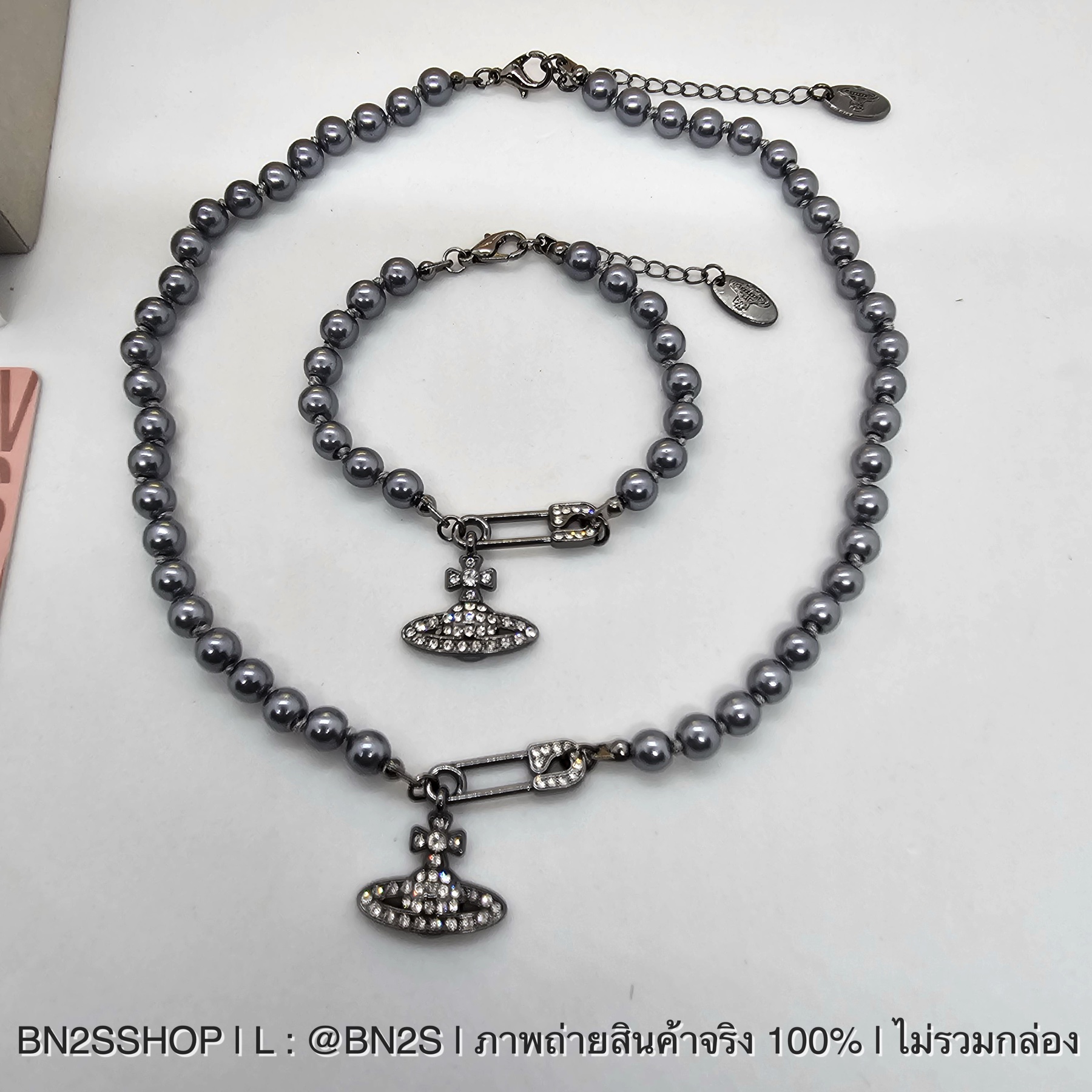 สร้อยคอ | Vivienne Westwood Lucerce Chocker สร้อยคอวิเวียน จี้เข็มกลัด สีดำ