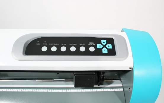GCC AR-24 Cutting Plotter
