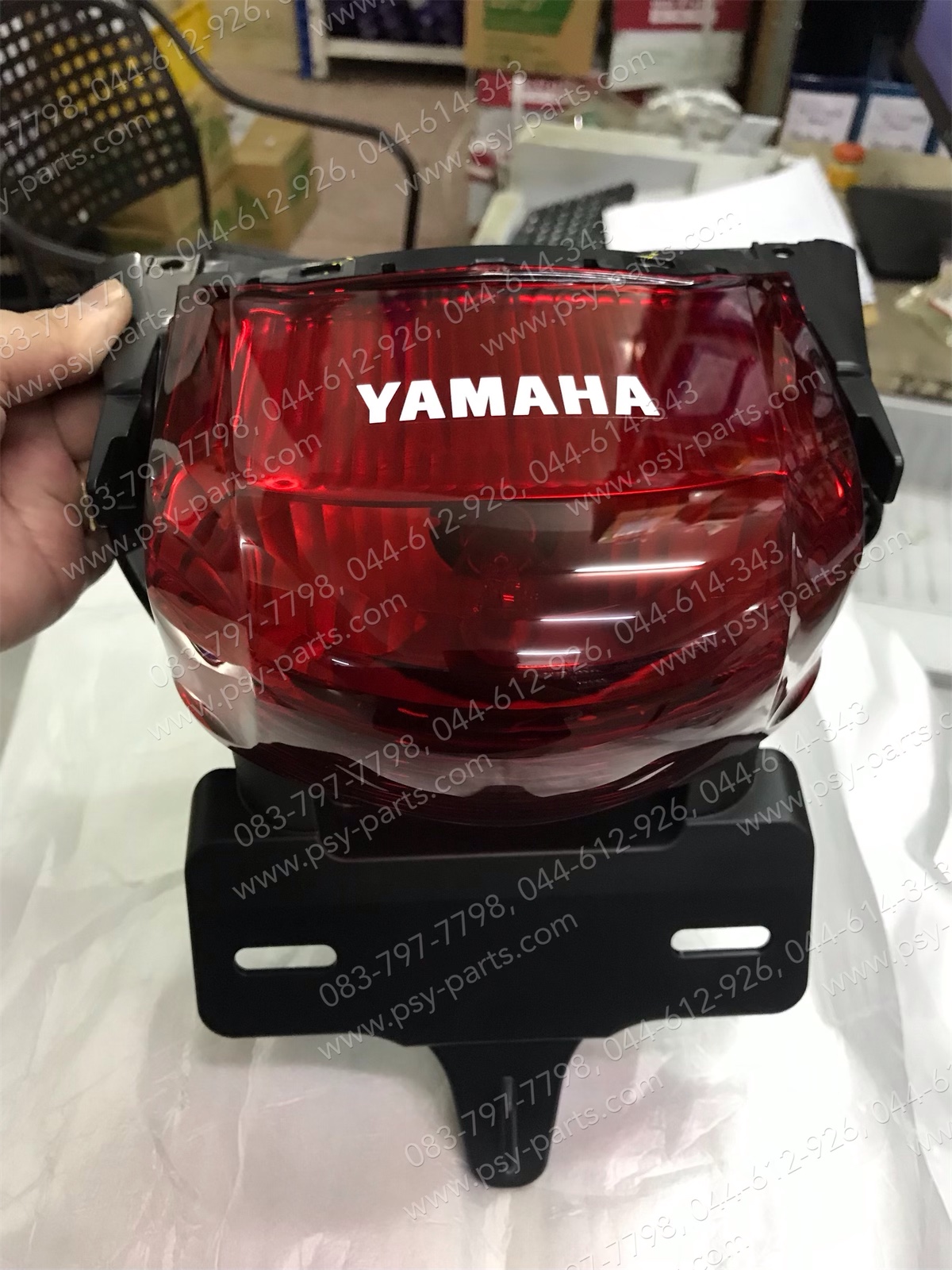 ไฟท้ายชุด FIORE แท้ๆ 52B-H4700-00