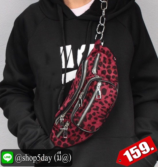 🤩 Hot สุดเท่ กระเป๋าคาดอก-เอว ลายเสือผ้ากำมะหยี่ 🤩