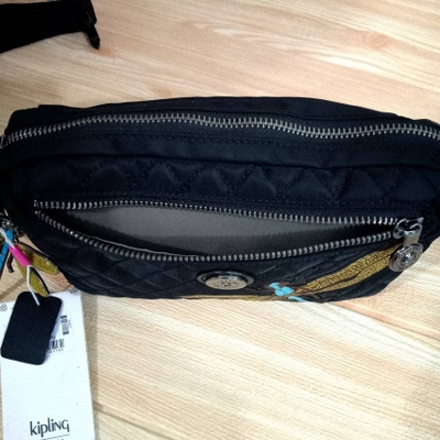 Kipling กระเป๋าคาดเอว สะพายข้าง รุ่น Halima convertible waist back