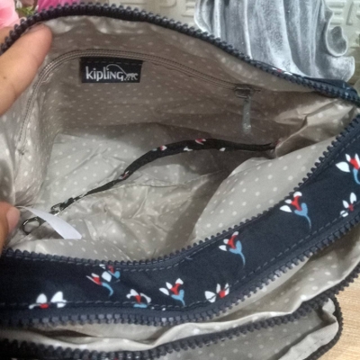 SALE! คิปลิ้ง Kipling กระเป๋าสะพายข้างReth