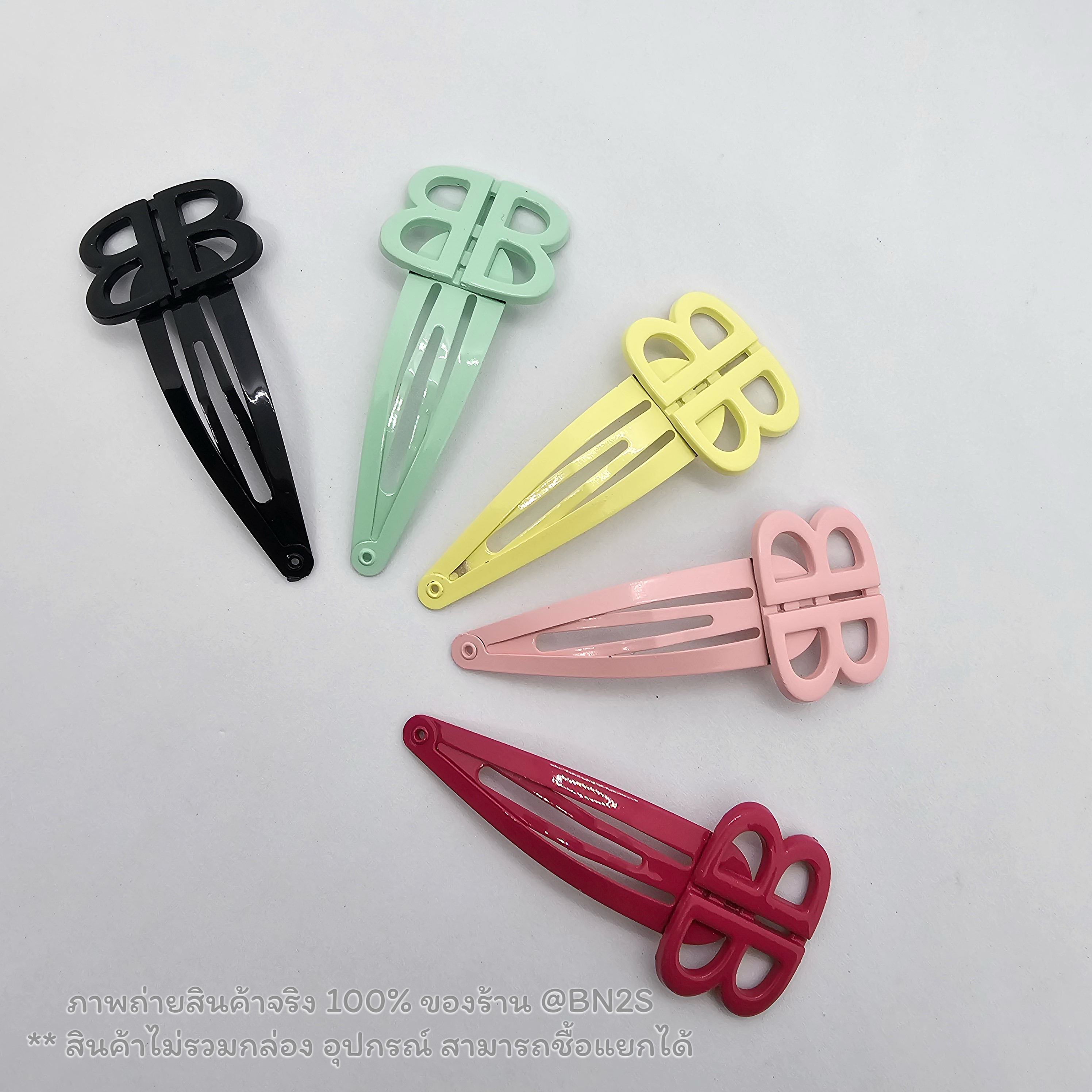 สีดำ | กิ๊บ BB Balenciga งานเคลือบสีพาสเทล ขนาดประมาร 7 ซม. สัญลักษณ์ BB น่ารัก ราคาไม่แพง