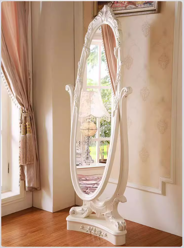 กระจกหลุยส์ 04