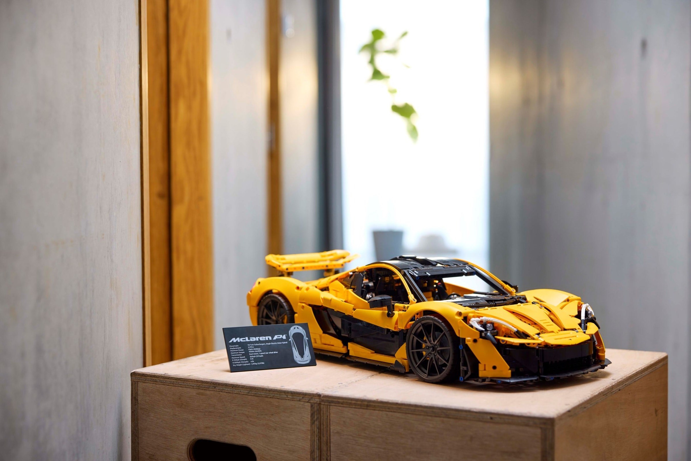 LEGO เลโก้ 42172 Technic McLaren P1