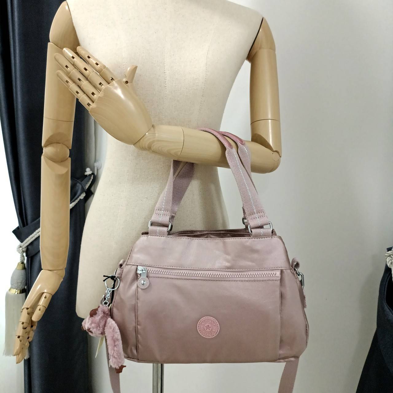 กระเป๋าสะพาย คิปลิง คิปลิ้ง คิบลิง Kipling Damen Orelie