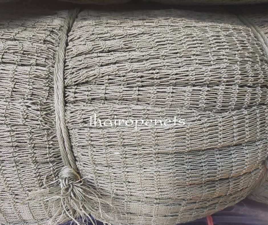 ตาข่ายสนามกีฬา ตาข่ายสนามกอล์ฟ Golf course netting สีเขียวขี้ม้า ขนาด1.5 mm. ช่องตา 1.8x1.8 cm.