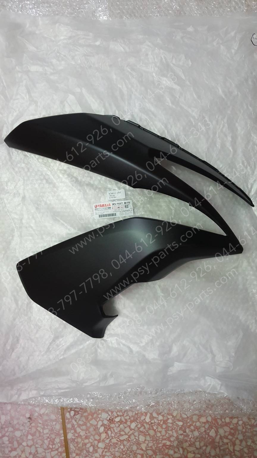 ฝาครอบไฟหน้า-ขวา AEROX แท้ๆ สีดำด้าน (582) BF6-F8377-00-P3