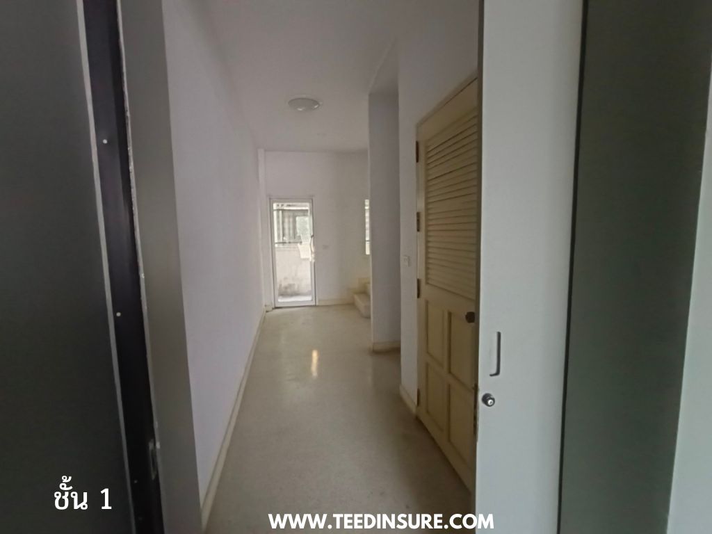 อาคารพาณิชย์ โคกกรวด