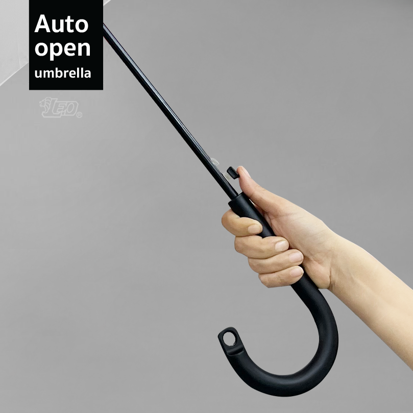 Leo ร่มยาวสปริงออโต้เปิด สีดำ ขนาด 24 นิ้ว ผ้าเคลือบยูวีกันแดดและฝน