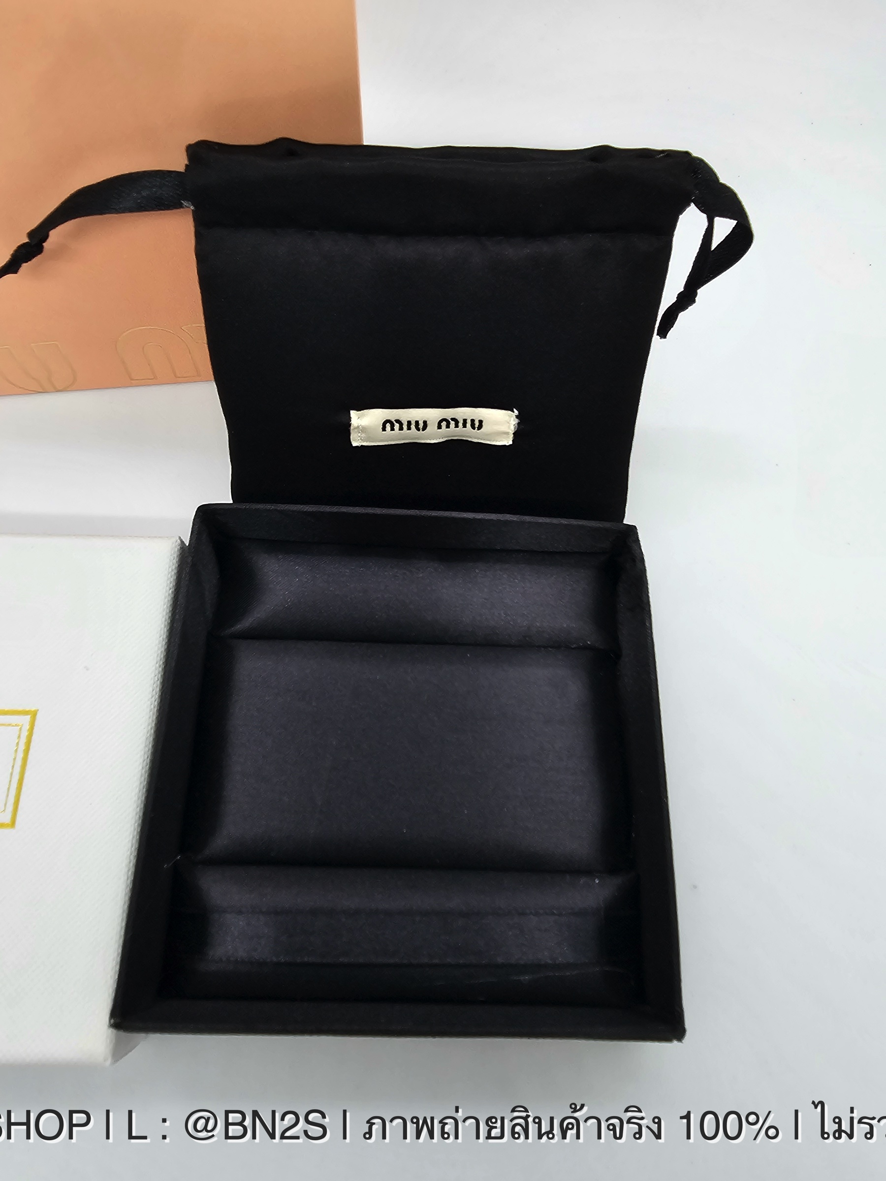 กล่องกระดาษ มิว มิว สีดำ ชมพู MIU MIU Box Set ได้ครบชุดตามภาพ สินค้าพร้อมส่งในไทย