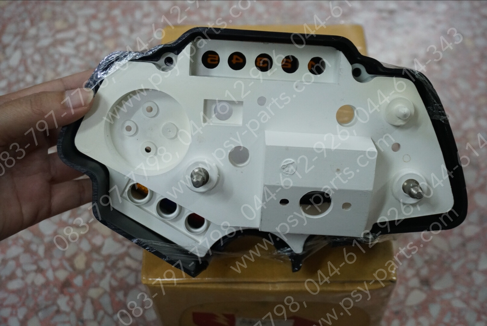 เสื้อเรือนไมล์ TUXEDO 5 เกียร์ (T)