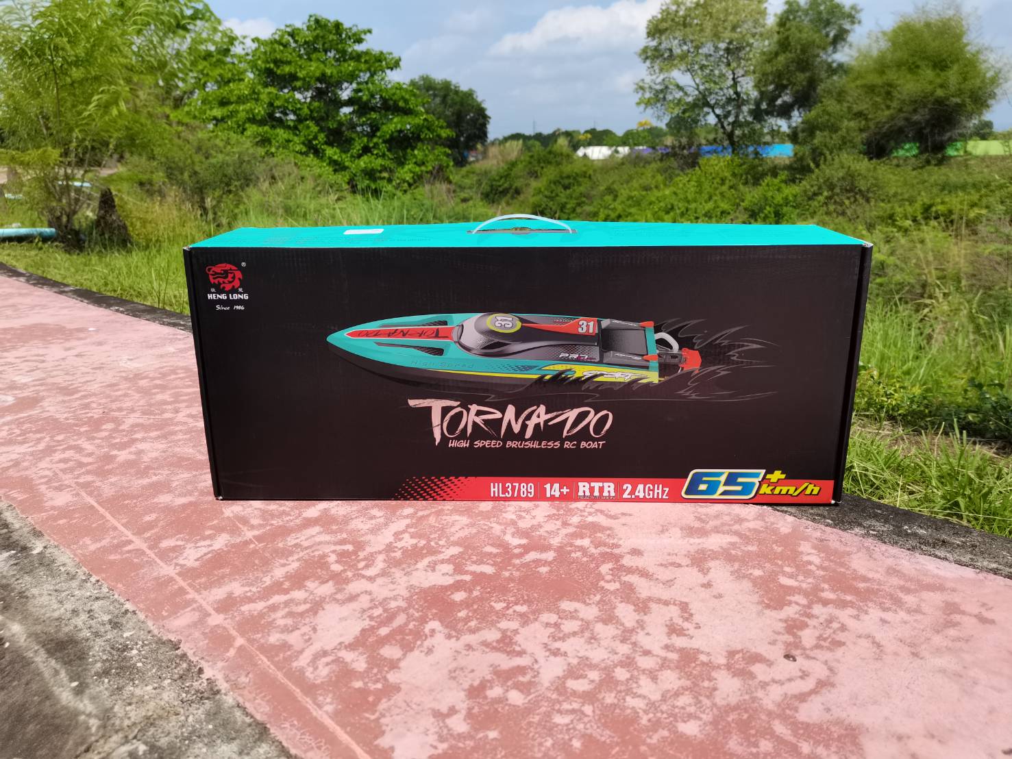 เรือบังคับวิทยุ Heng Long 2.4G รุ่น 3789 48KM/H มอเตอร์บรัชเลส 2900KV พลังแรงสูง ชุดพร้อมเล่น มีระบบระบายความร้อนด้วยน้ำ