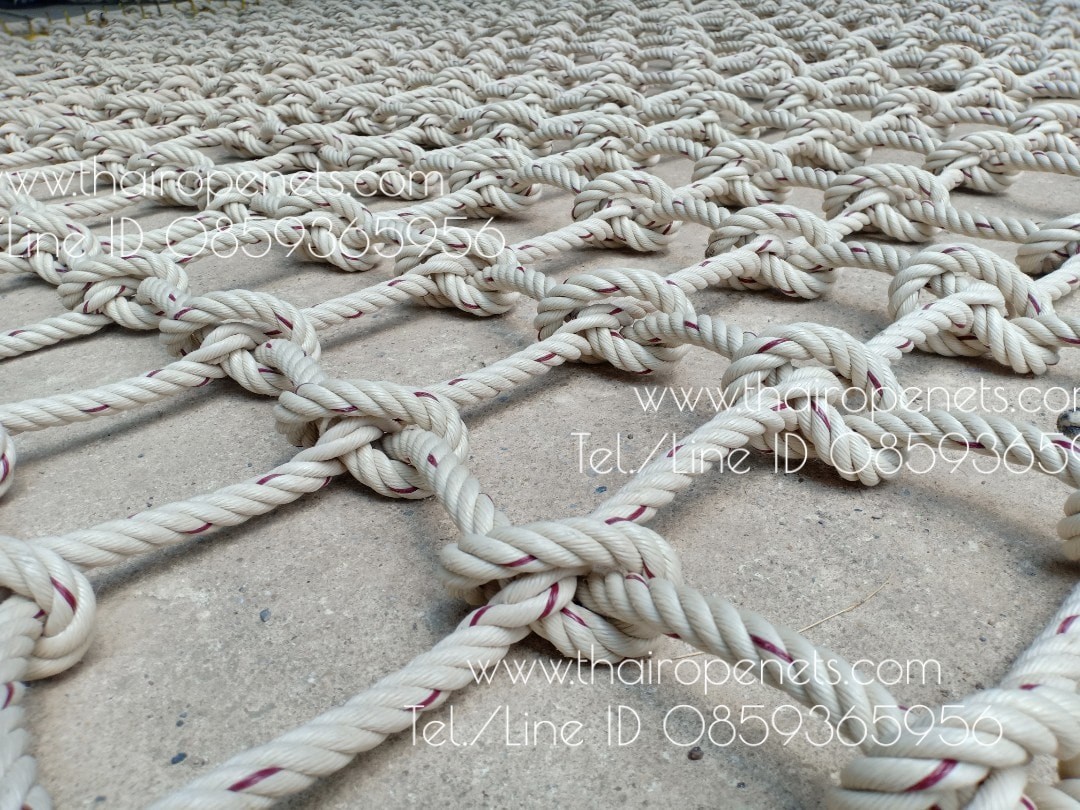 ตาข่ายเชือกใยยักษ์ ขนาด 14 mm. ช่องตา 15 x 15 cm. (ผลิตได้ทุกขนาด)