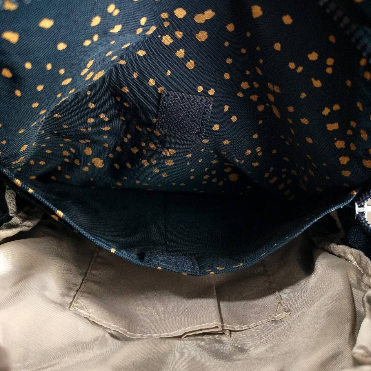 คิปลิ้ง Candy 2 ways backpack กระเป๋าเป้ สะพายข้าง กระเป๋าถือ KIPLING