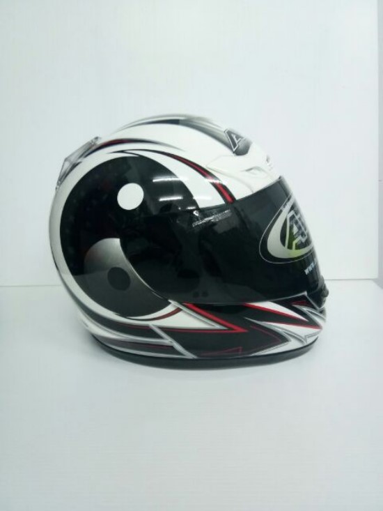 🔥หมวกกันน็อค DX ขาวดำ