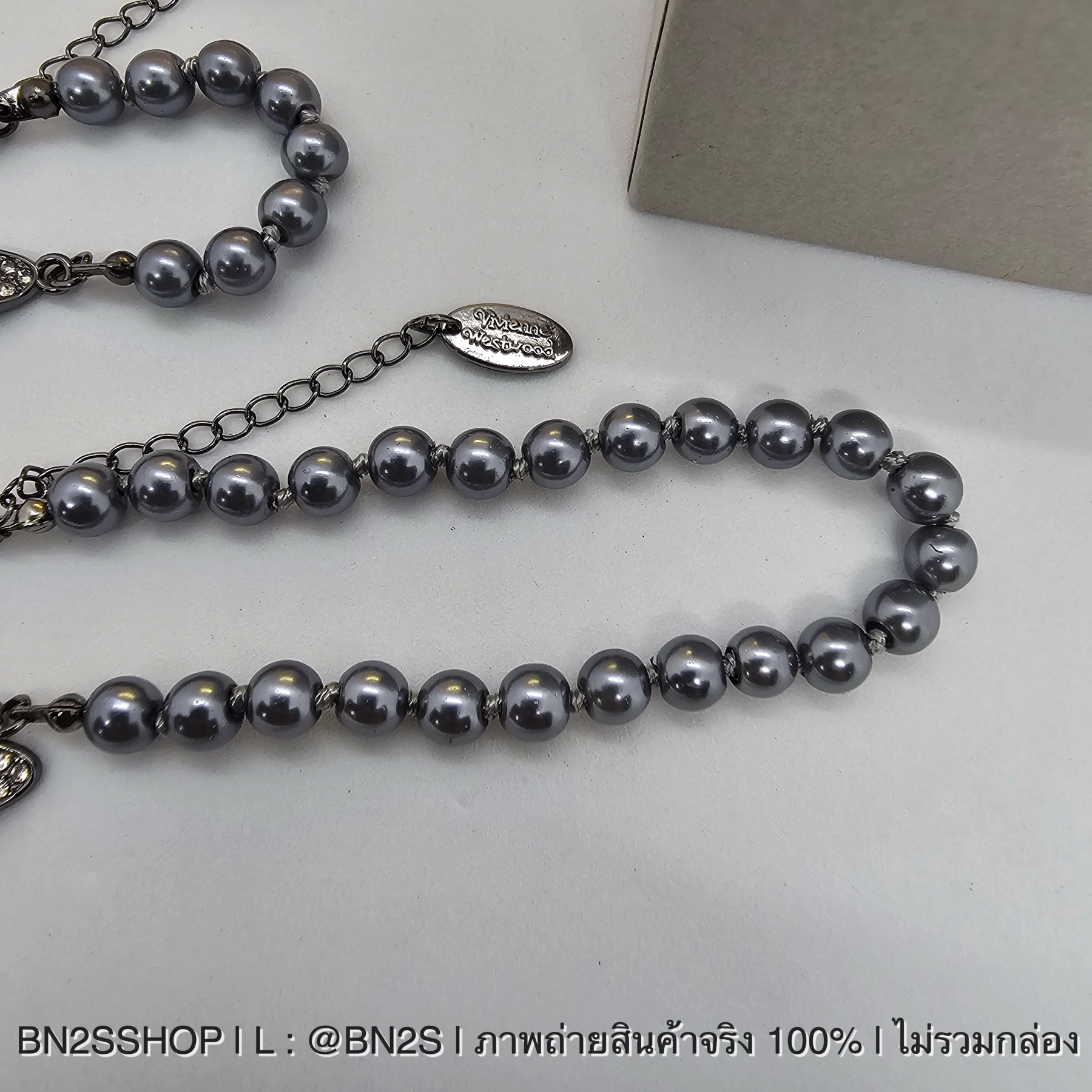 สร้อยข้อมือ | Vivienne Westwood Mini Bas Chocker สร้อยแขนวิเวียน จี้ดาวเสาร์ฝังเพชร สีดำ
