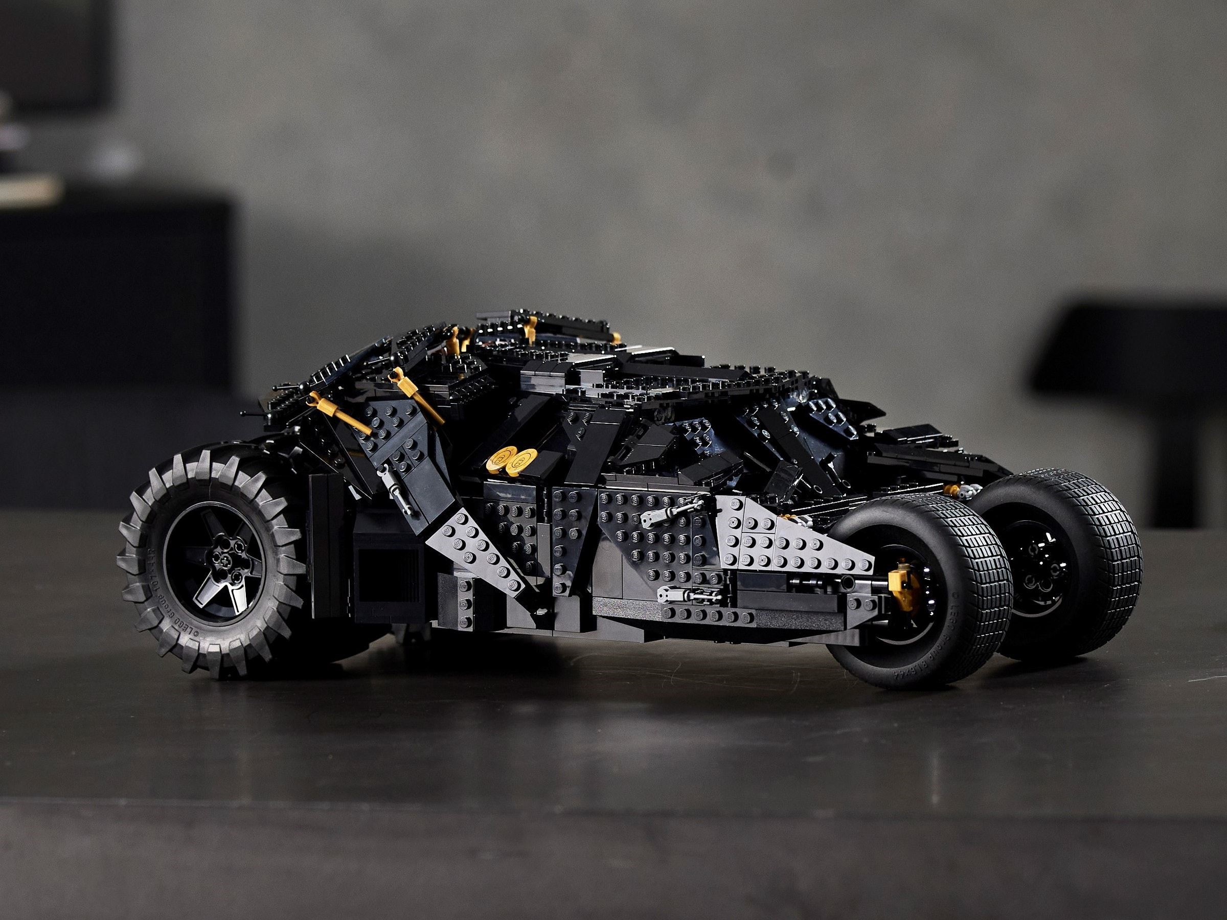 LEGO เลโก้ 76240 Batmobile Tumbler