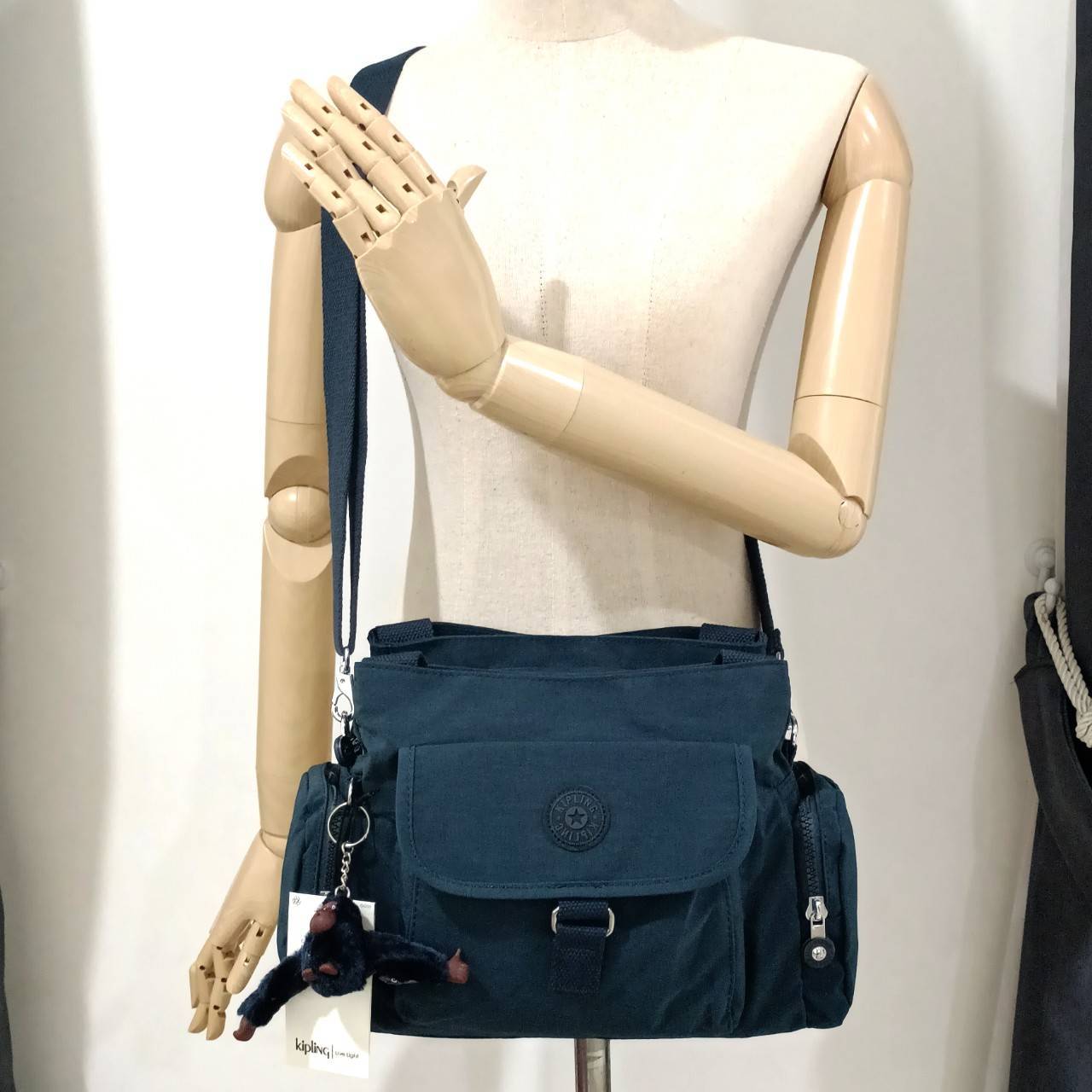 Kipling Felix กระเป๋าถือ กระเป๋าคิปลิ้ง สะพาย