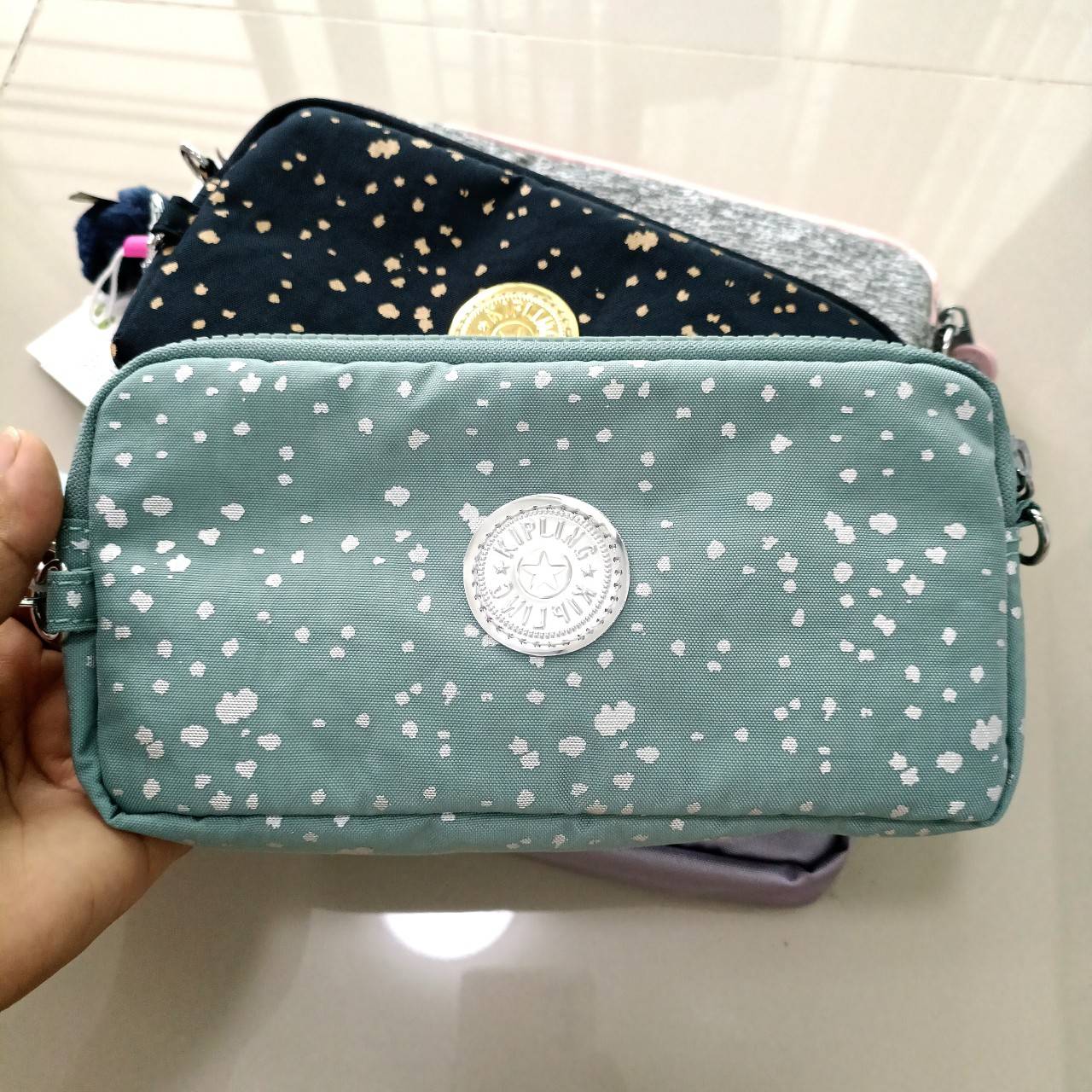 กระเป๋าสตางค์ kipling ใบยาว กระเป่าสะพายข้าง KIPLING 3 Monkey program Seoul up