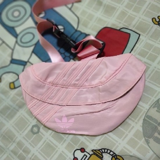 ♨️ กระเป๋าคาดดอก Adidas รุ่น azd