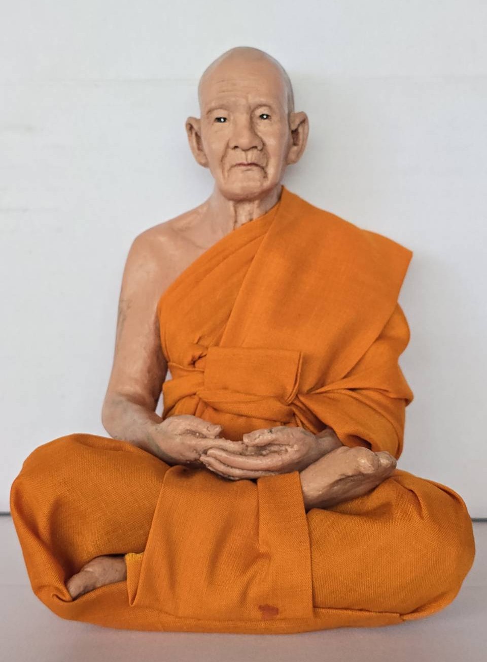 พระบูชา หลวงปู่ดู่ พรหมปัญโญ รูปหล่อเหมือนจริง จีวรจริง ขนาดหน้าตัก 5 นิ้วสูง 7.5 นิ้ว