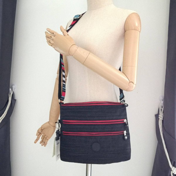 KIPLING แท้ กระเป๋าสะพาย กระเป๋าคิปลิ้ง คิปลิง คิบลิง Basic Ewo New Ella crossbody bag