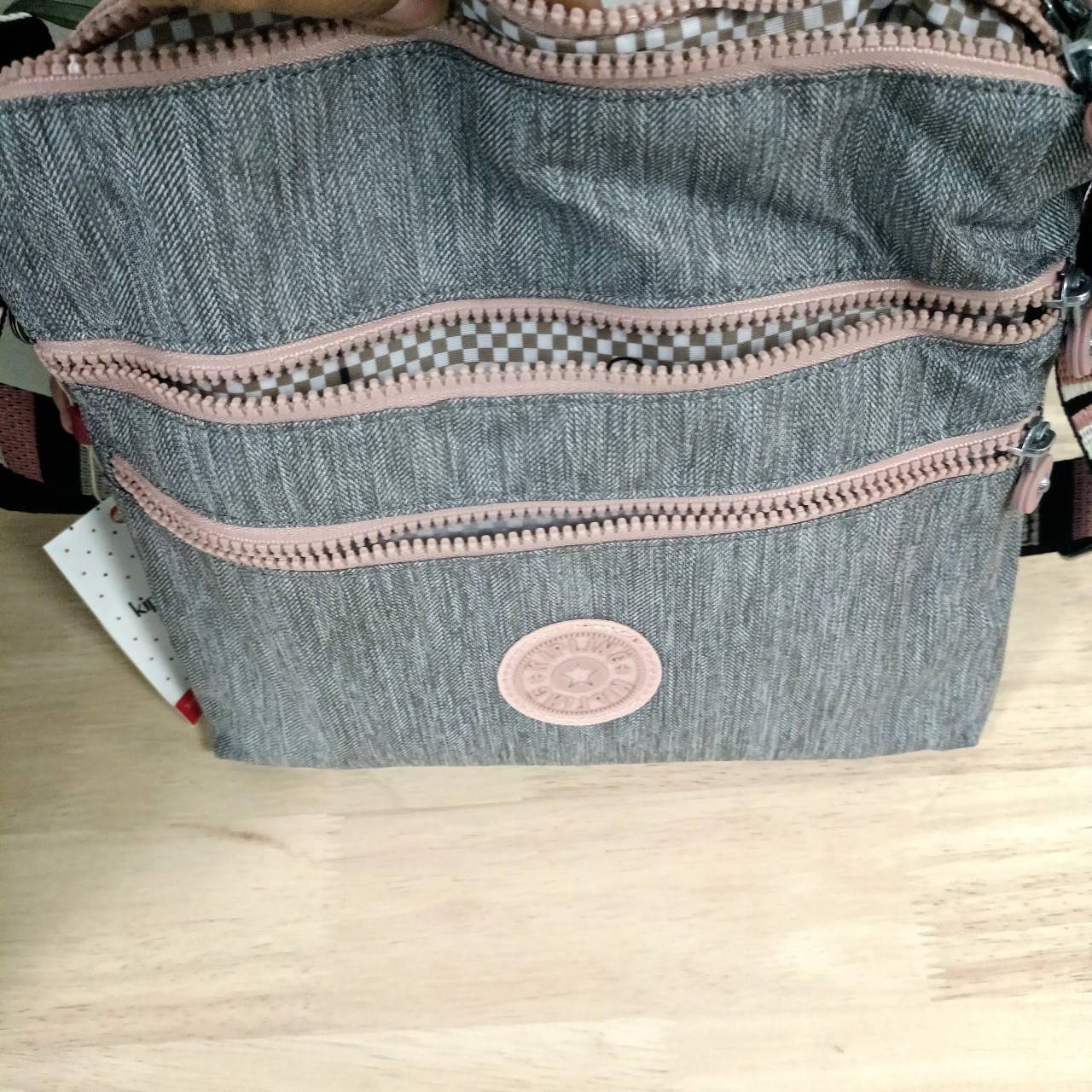 กระเป๋าสะพายข้าง Kipling Ella คิปลิ้ง