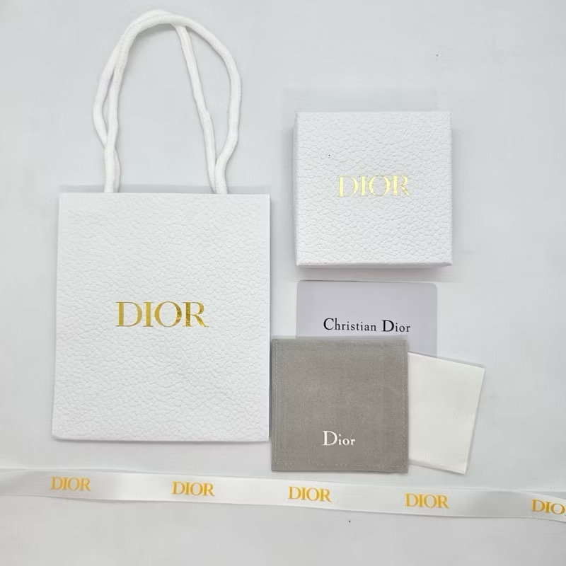 DIOR BOX | ชุดกล่องใส่เครื่องประดับดิออ ได้สินค้าครบตามรูป อักษรทอง