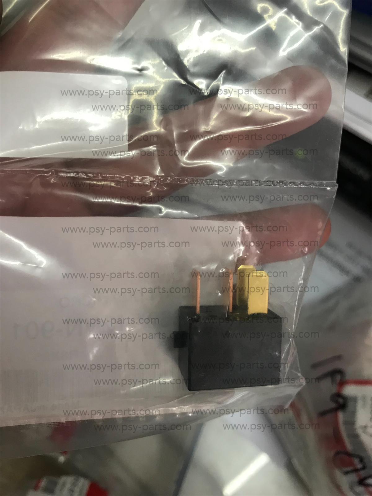 รีเลย์ควบคุมไฟ SCOOPY-I, SCOOPY/12 แท้ๆ 38501-KWN-901