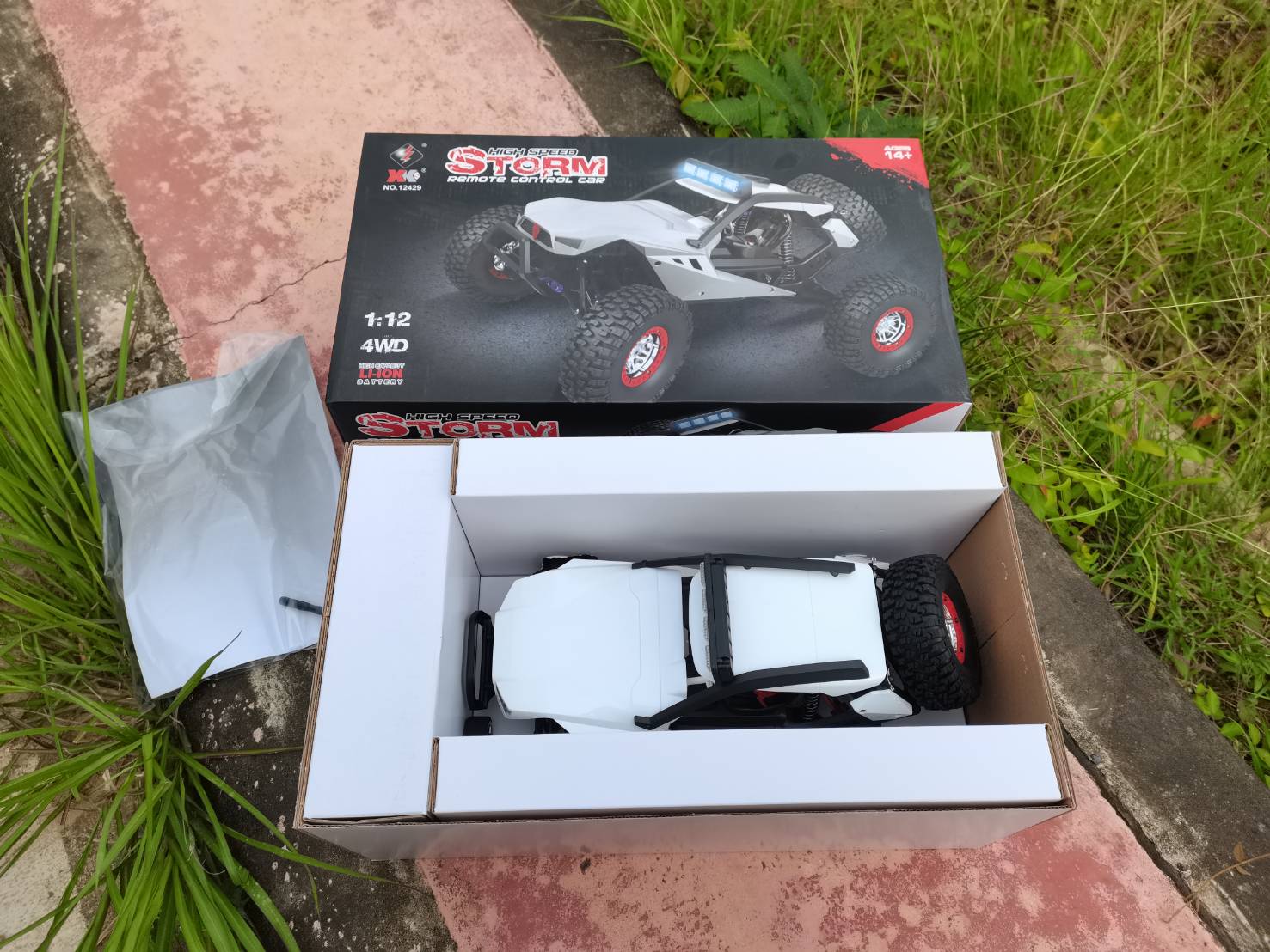 "รถบังคับวิทยุ OFF-ROAD WL-TOYS&XK NO.12429 4WD.ระบบ SERVO เลี้ยว+เล่งตามมือ แบตเตอร์รี่ lipo 7.4V 1500Mah ระบบกันน้ำ ชุดพร้อมเล่น"