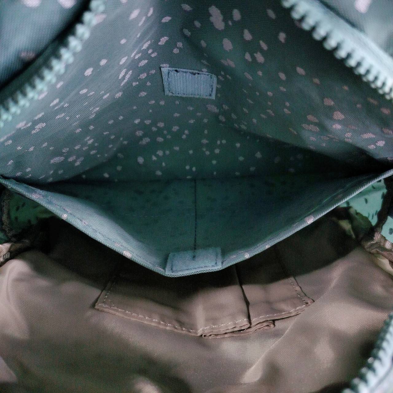 คิปลิ้ง Candy 2 ways backpack กระเป๋าเป้ สะพายข้าง กระเป๋าถือ KIPLING