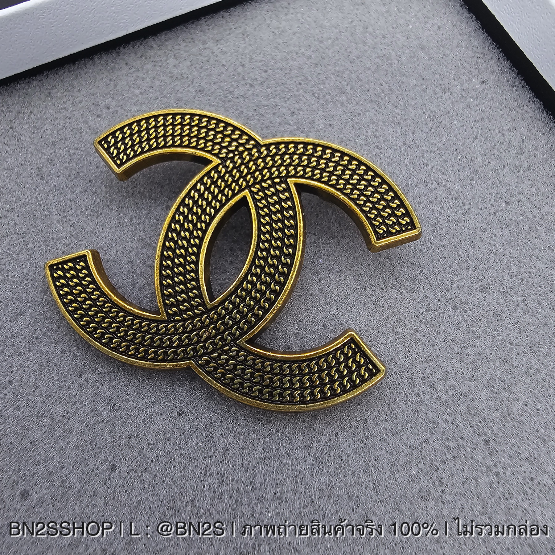 Chanel CC Logo Brooch เข็มกลัดติดสูท เข็มกลัดชาแนล รุ่นใหม่ งานสวย