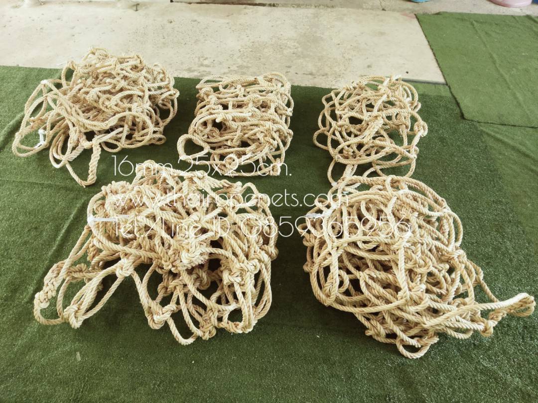 ตาข่ายเชือกใยยักษ์ ขนาด 16 mm.ช่องตา 25 x 25 cm. (ผลิตได้ทุกขนาด)