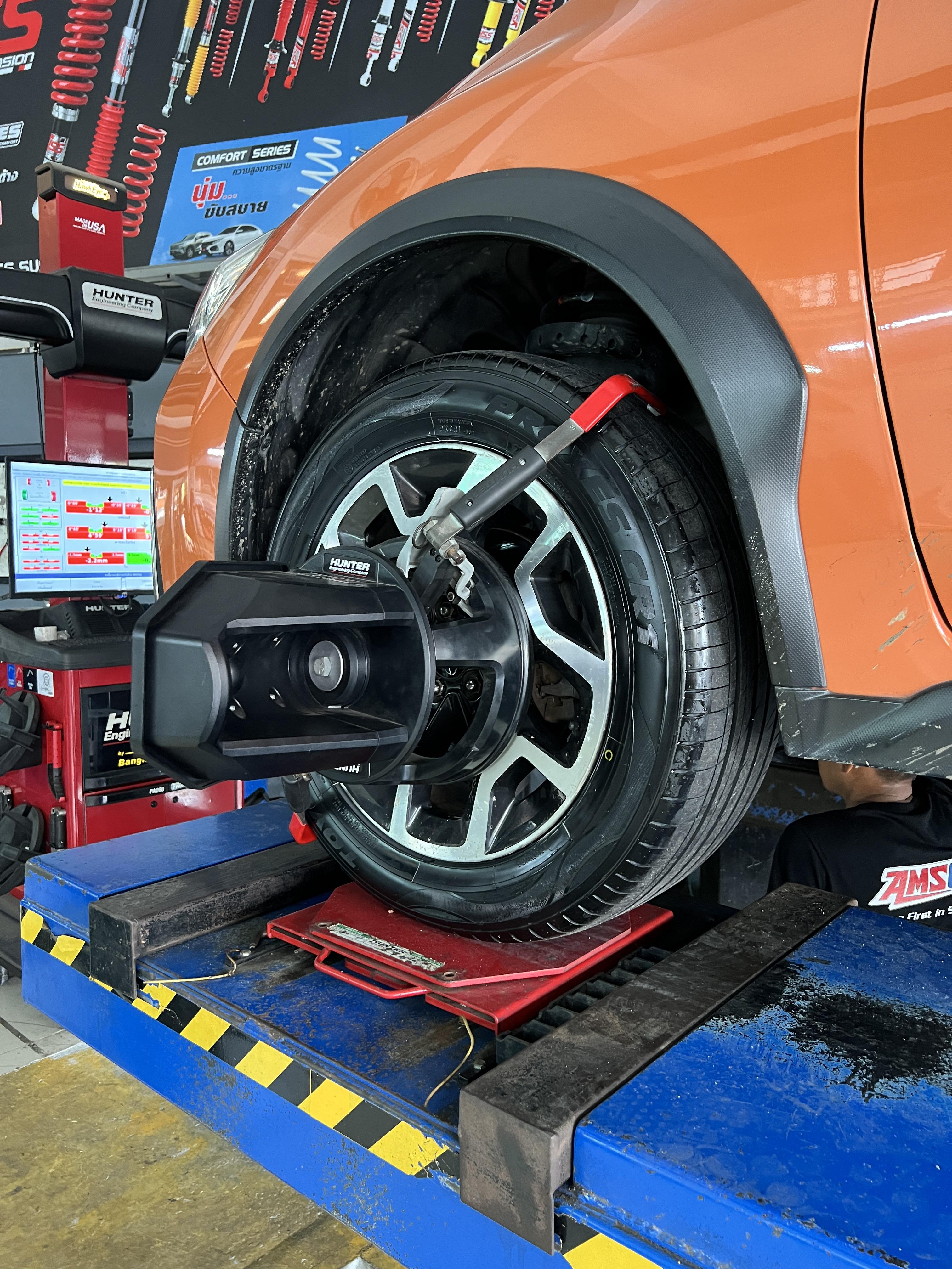SUBARU XV เปลี่ยนยางพรีเมี่ยม เน้นนุ่มเงียบ รีดน้ำดี [+]TOYO PROXES CR1 225/55R17 *เพื่อความสะดวกในการรับบริการ นัดหมายเวลาก่อนเข้ารับบริการทุกครั้งครับ 𝙊𝙪𝙧 𝙎𝙚𝙧𝙫𝙞𝙘𝙚 บริการทางร้านเรารับทำอะไรบ้าง 🔧 มียางรถยนต์ทุกยี่ห้อให้เลือกซื้อ 🔧 โช้คอัพ สปริง 🔧 เช็คช่วงล่าง แก้ปัญหาให้ตรงจุด 🔧 ติดตั้งยางแบบไร้รอย 100% 🔧 บริการสลับยาง ตามอายุ 🔧 บริการล้างลิ้นปีกผีเสื้อ 🔧 บริการเช็คระยะรถยนต์ 🔧 เปลี่ยนถ่ายของเหลวทั้งระบบ 🔧 ตั้งศูนย์ด้วยเครื่อง HUNTER นำเข้าจาก USA สอบถามข้อมูลเพิ่มเติม หรือนัดหมายเข้ารับบริการ ☎️ : 08-6569-1915 ☎️ : 08-6544-5963 Line id : @88rw Tiktok : https://www.tiktok.com/@88rwycrr Youtube : https://youtube.com/@88rw Facebook : https://www.facebook.com/88rwtire Location : https://goo.gl/maps/HrNUAZXPN94KvxZ98?coh=178573&entry=tt #รถยนต์มีปัญหาไม่รู้ต้องแก้ตรงไหน ทางเรายินดี ตรวจหาปัญหาและหาวิธีแก้ บอกลูกค้าก่อนลงมือทำเสมอราคาเป็นธรรมไม่เอาเปรียบ สบายใจคุณลูกค้า ร้านยางเจริญรุ่งเรือง ยินดีต้อนรับครับ