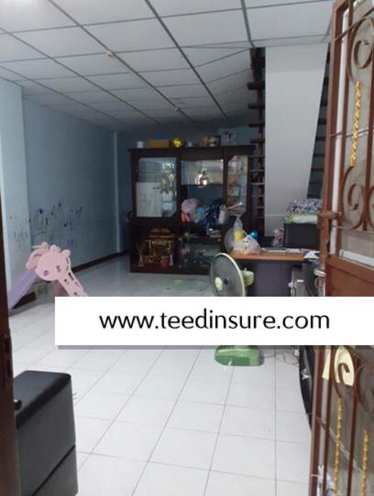 ขายทาวน์เฮ้าส์ หมู่บ้านภาสกร2 ถนนเอกชัย บางบอน