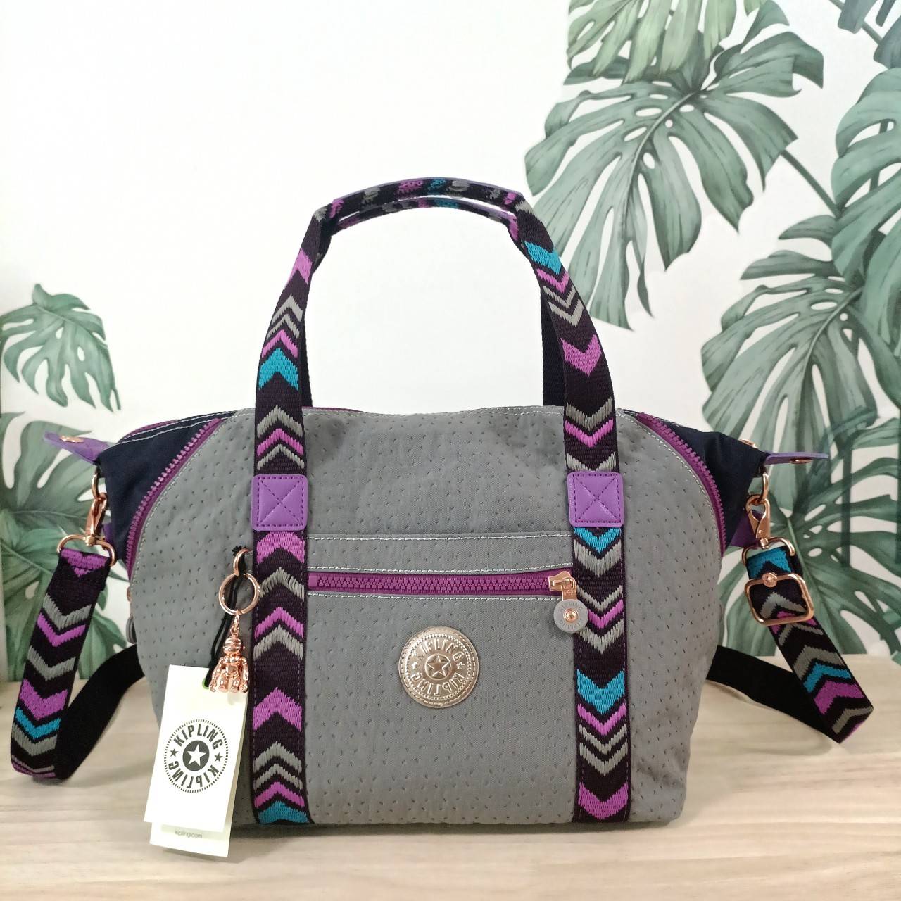 KIPLING กระเป๋าสะพายไหล่ คิปลิ้ง โท้ท Art M Tote Bag