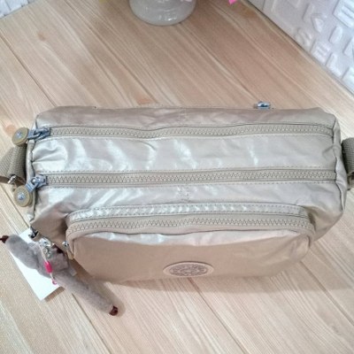 SALE! คิปลิ้ง Kipling กระเป๋าสะพายข้างReth