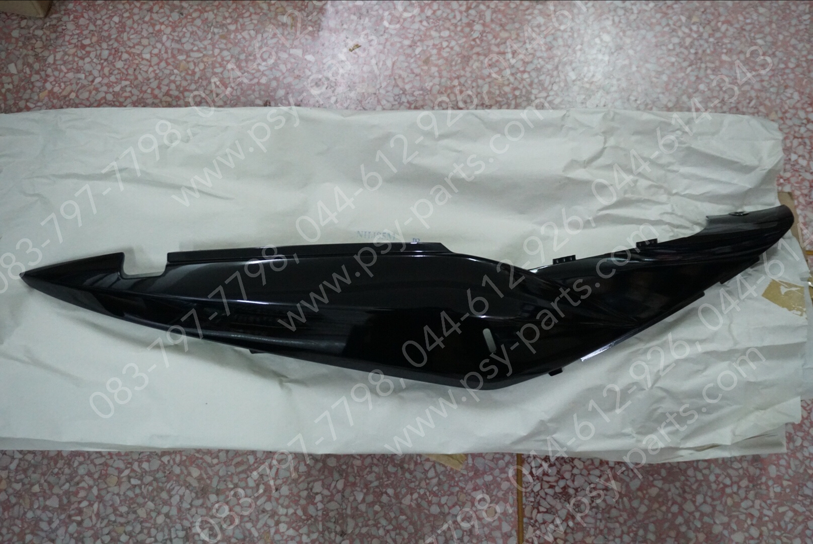 ฝาครอบข้างขวา SONIC-ไฟคู่04 แท้ๆ สีดำ (NH485) 64411-KGH-600ZH + ฝาครอบข้างซ้าย SONIC-ไฟคู่04 แท้ๆ สีดำ (NH485) 64420-KGH-600ZE