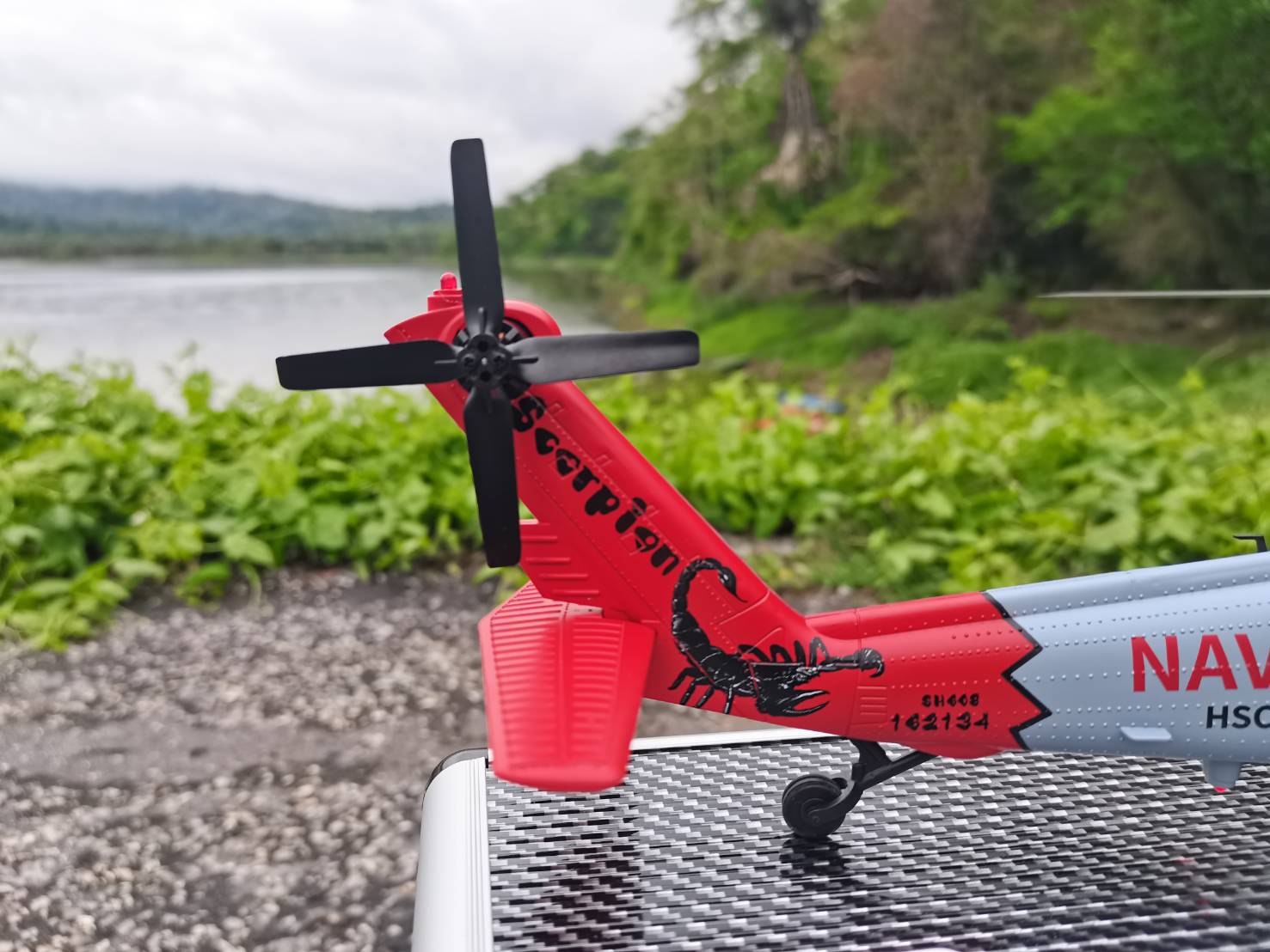 YUXIANG F09-H GPS FPV.เฮลิคอปเตอร์บังคับวิทยุ