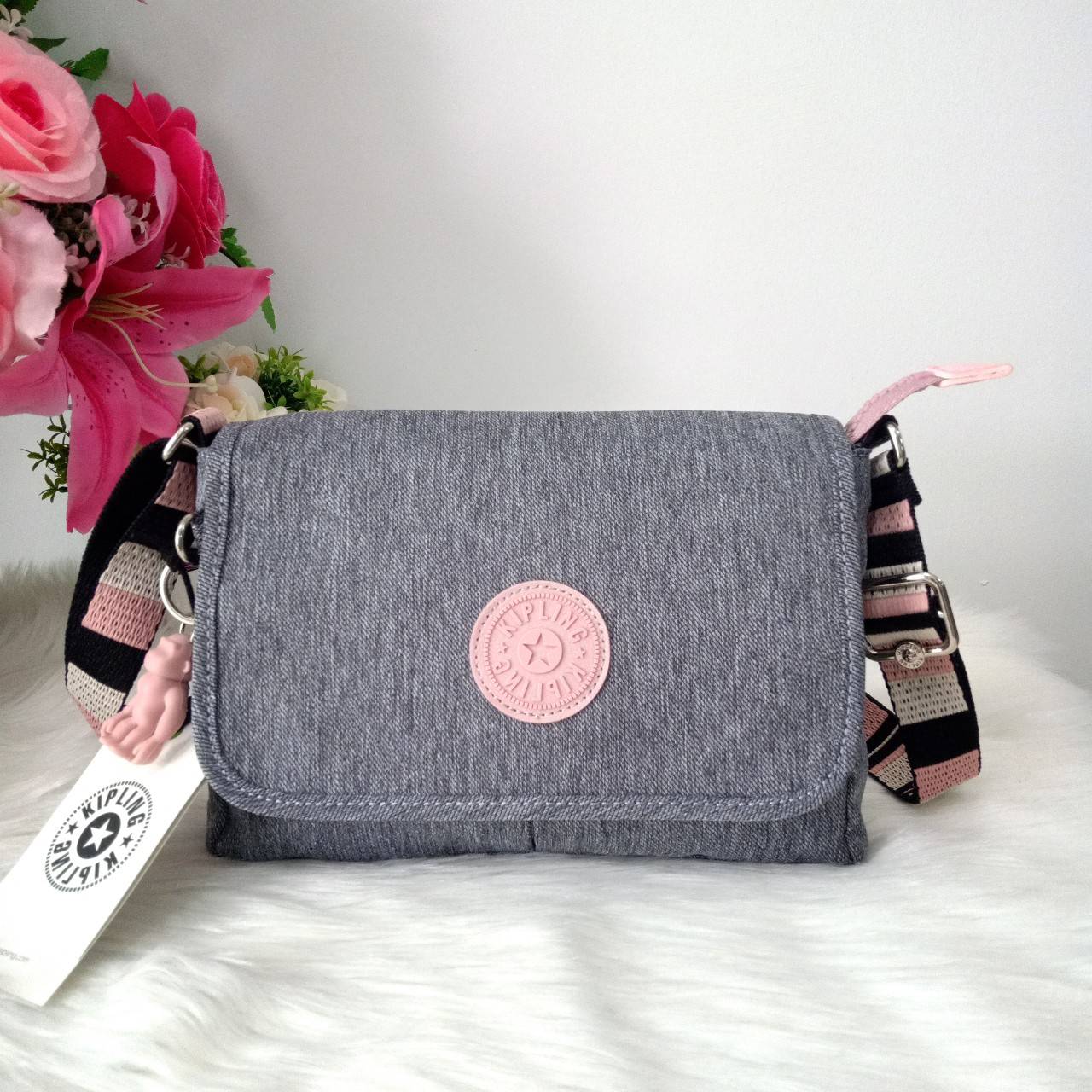 Kipling Shayna กระเป๋าสะพายไหล่ กระเป๋า ไนล่อน แท้