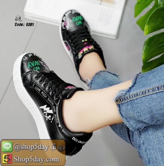 รองเท้าผ้าใบ หนัง PU Flashion แบ๊วๆสไตล์เกาหลี (ดำ)