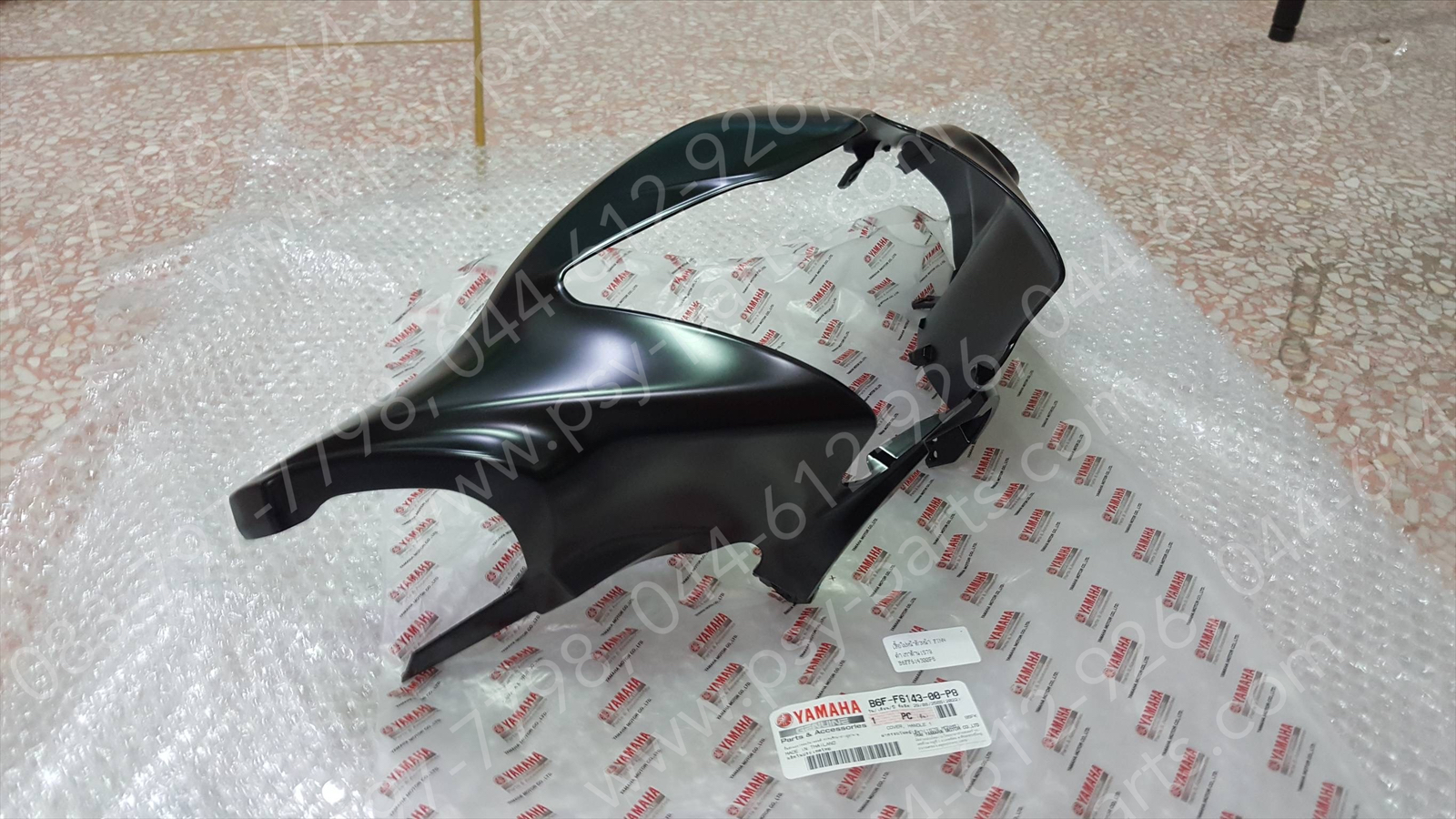 เสื้อไฟหน้าตัวหน้า FINN แท้ๆ สีดำเทาด้าน (1579) B7E-F6143-00-P8 (ใช้แทนเบอร์ B6F-F6143-00-P8)