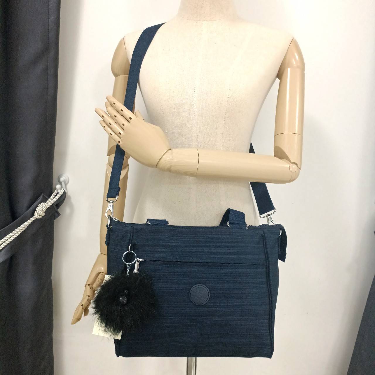 กระเป๋า kipling แท้ Revir กระเป๋าถือ สะพายข้าง