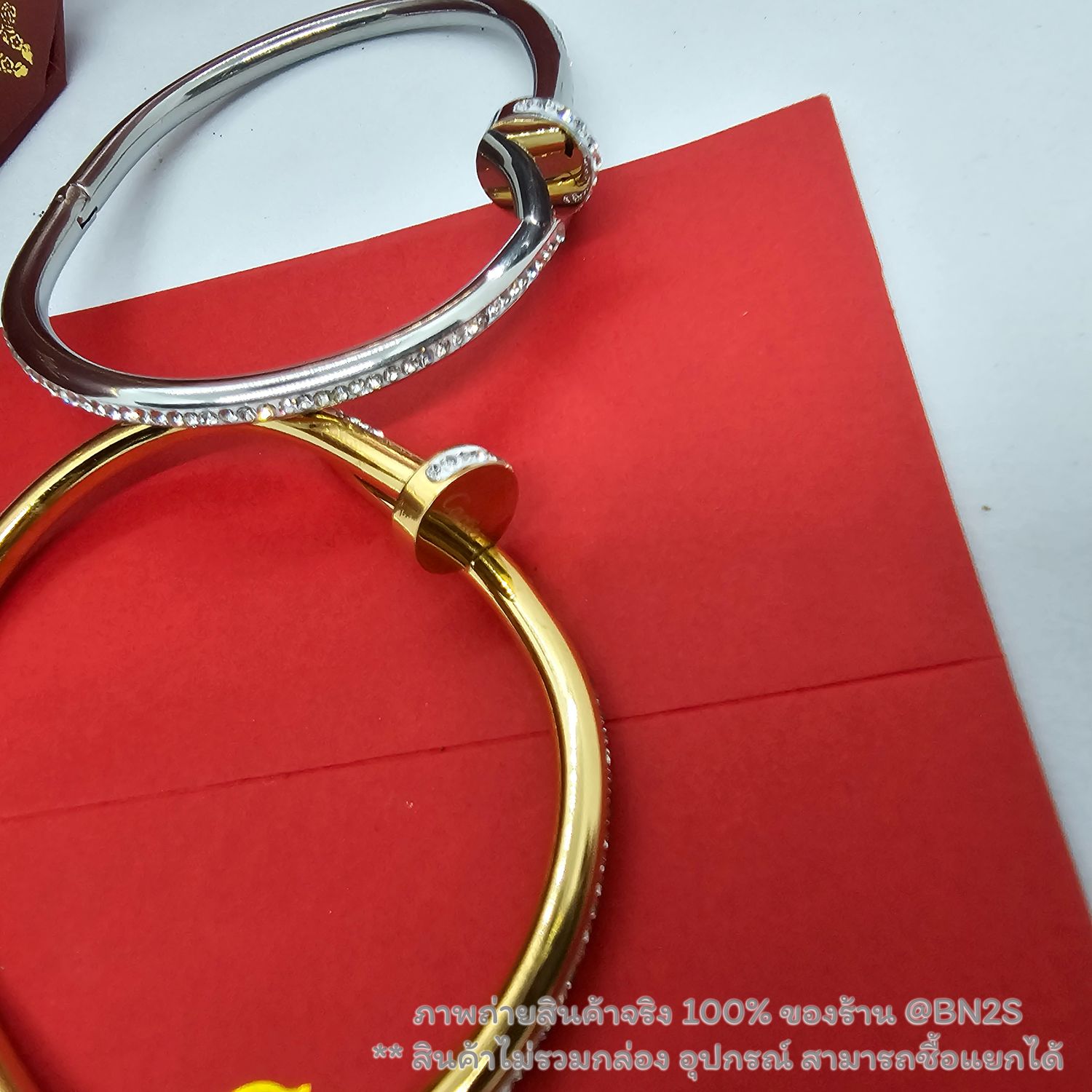 สีเงิน | กำไลตะปูฝังเพชร CARTIER JUSTE UN CLOU กำไลตะปูรุ่นฮิต มาแล้ว งานสวย ราคาเบาๆ มีสองสี เงิน ทอง เลือกได้ตามใจ
